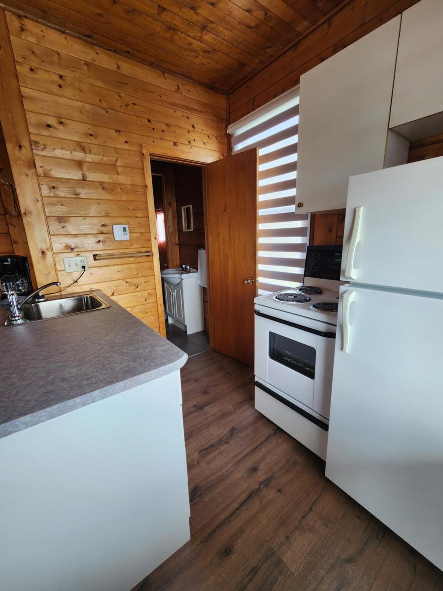 Motel Et Chalets Bo-Fleuve Evangeline Saint-Siméon Exterior foto